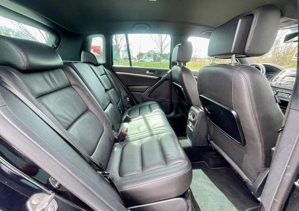 Volkswagen Tiguan cena 57900 przebieg: 186000, rok produkcji 2012 z Koło małe 466